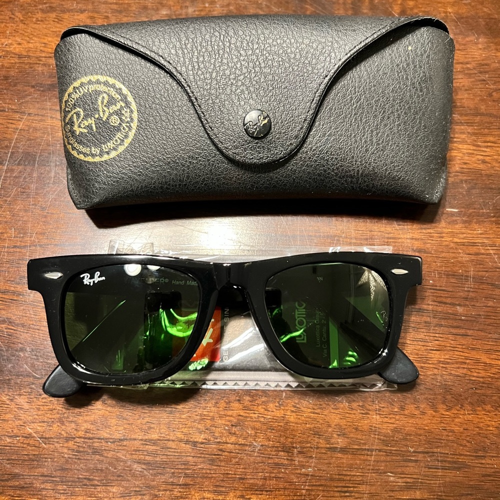 Ray Ban Wayfarer Sunglasses